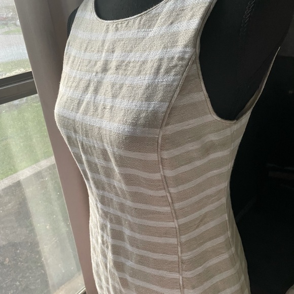 Banana Republic Dress size 4 - Picture 3 of 8